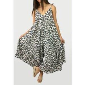 Japna Jumpsuit Womens‎ S Blue Leopard Wide Leg Tent Spaghetti Strap V Neck NEW